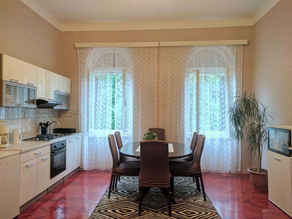 Apartman Prvi Red Do Mora Crikvenica Exterior foto